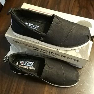 Women's Bobs (Skechers) Chill Flex Black, 6.5
